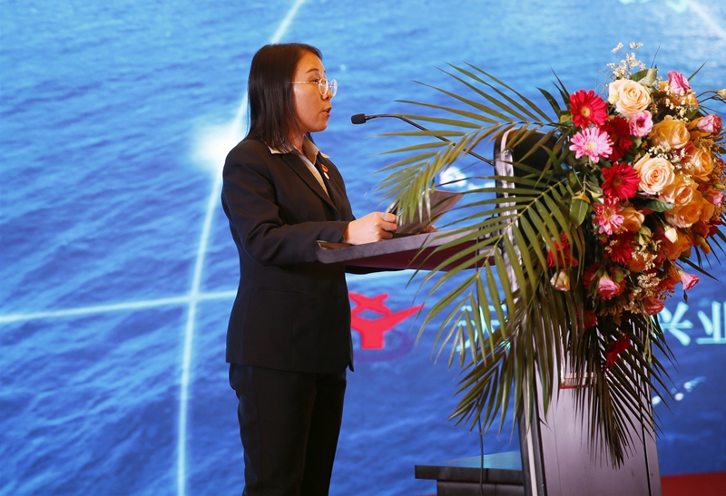 10興業楊總發言_副本.jpg 10興業楊總發言_副本.jpg